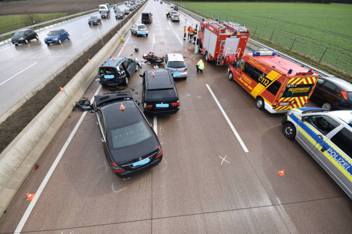 Verkehrsunfall mit tödlichem Ausgang auf der A7