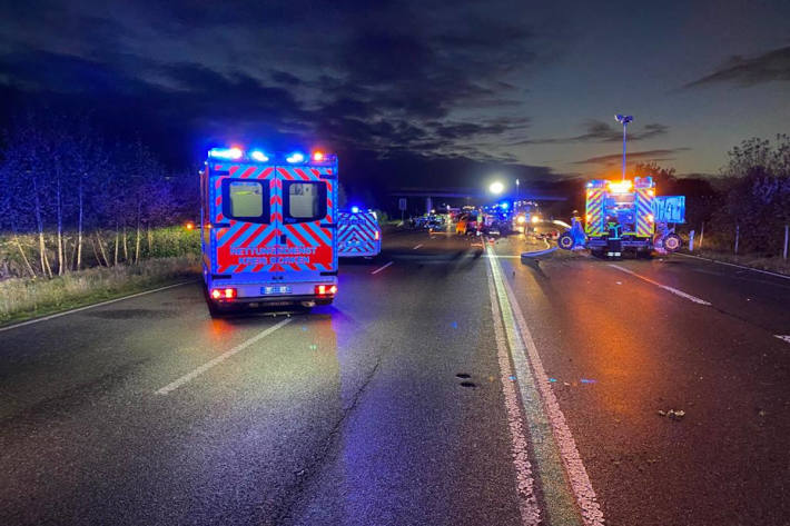 Schwerer Verkehrsunfall auf der B67 in Bocholt – mehrere Verletzte