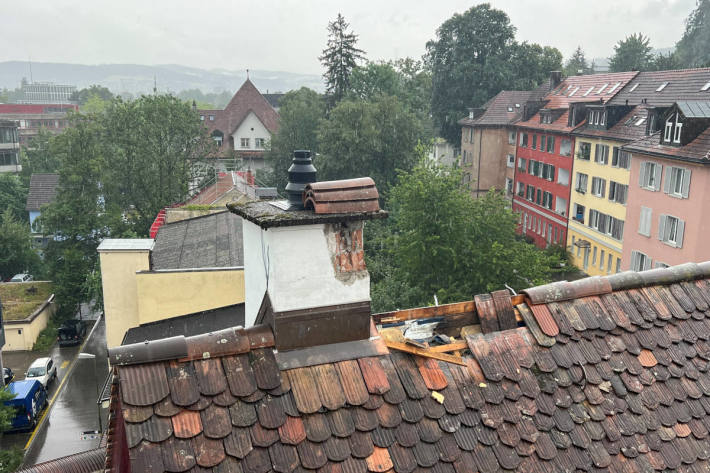 Dachbrand in der Turmhaldenstrasse in Winterthur