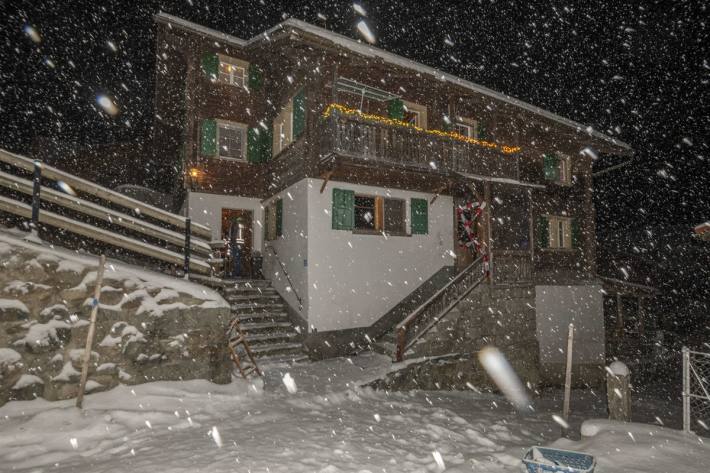 Der entstandene Sachschaden beläuft sich auf mehrere zehntausend Franken