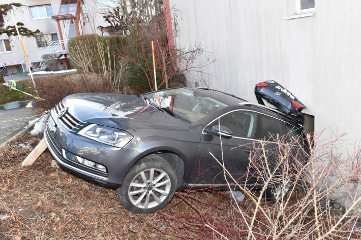 Mann bei schrecklichem Unfall schwer verletzt