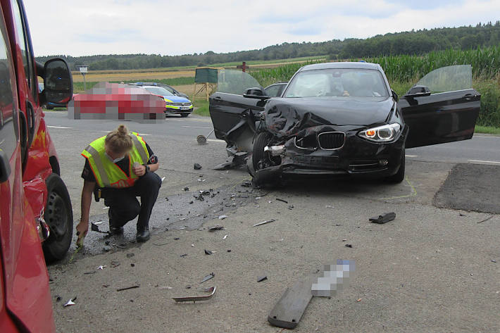 Am Unfall beteiligter BMW in Bad Münder