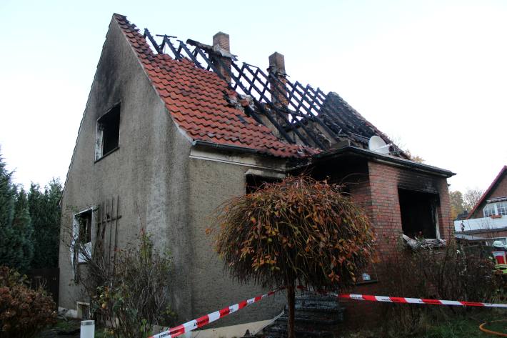 Nach Hausbrand zwei Tote in Ruine aufgefunden
