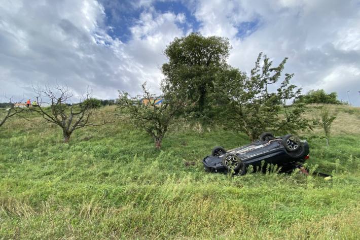 Das Auto erlitt Totalschaden.