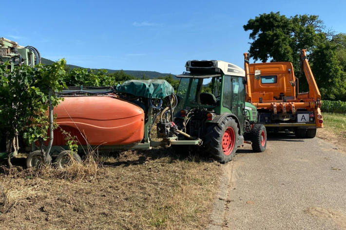 Beim Traktor war wirtschaftlicher Totalschaden zu verzeichnen.