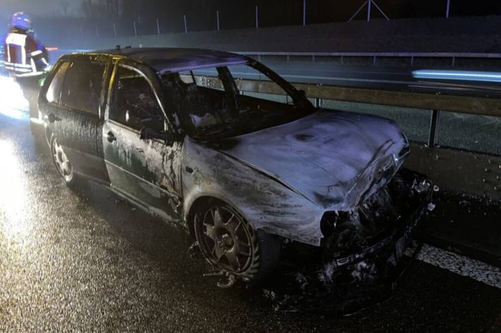 Am Fahrzeug entstand Totalschaden