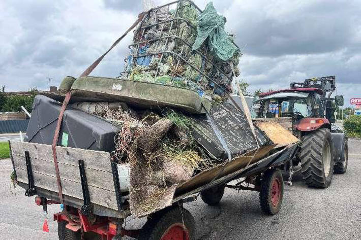 Die Mängelliste des Traktor-Gespanns wurde sehr lang.