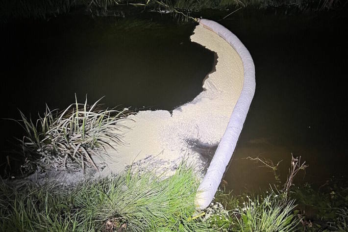 Mehrere tausend Liter Öl aus einem Öltank gelaufen