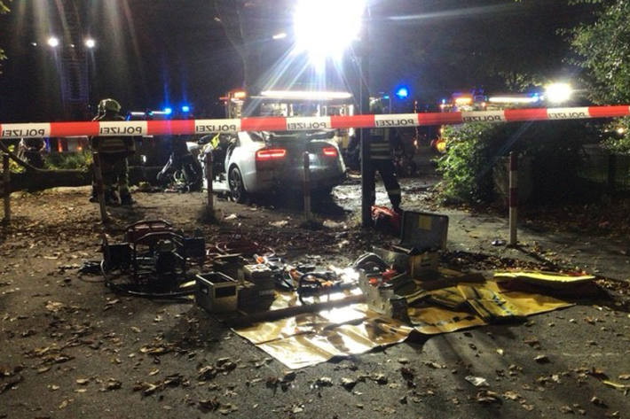 Der Fahrer hatte eine rote Ampel missachtet.