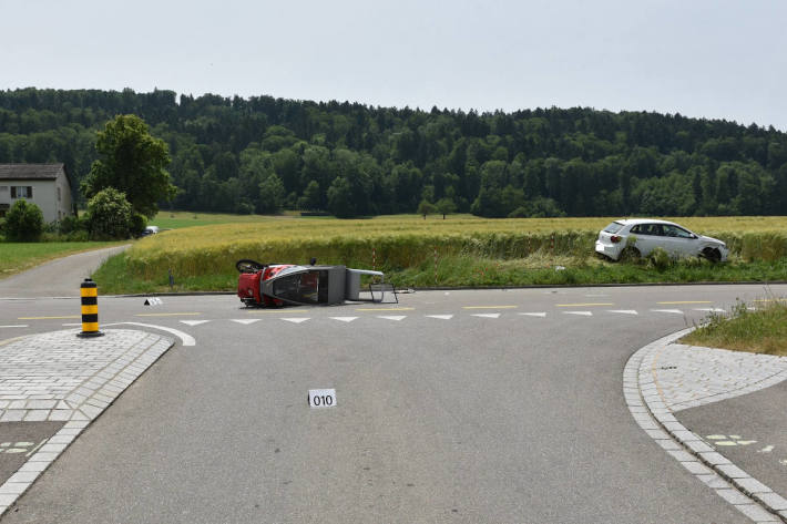 Unfallstelle in Dänikon ZH