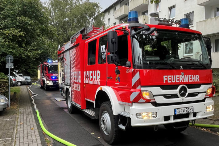 Die Feuerwehr Essen war mit mehreren Einheiten vor Ort.