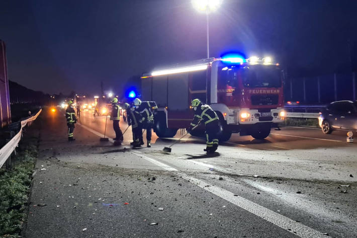 Verkehrsunfall mit vier Verletzten auf der A3 bei Sankt Augustin