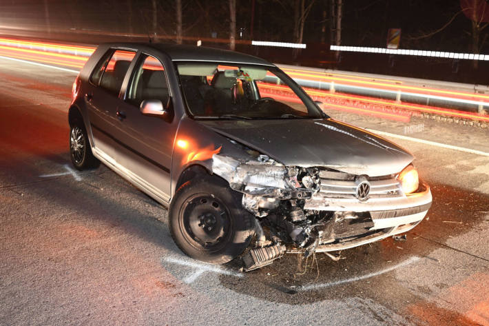 Autofahrerin bei Unfall in Salez verletzt