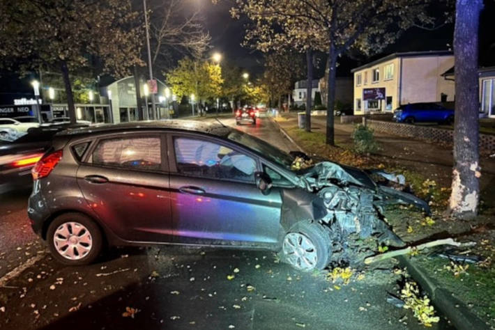 89-jährige Frau nach schwerem Verkehrsunfall im Krankenhaus