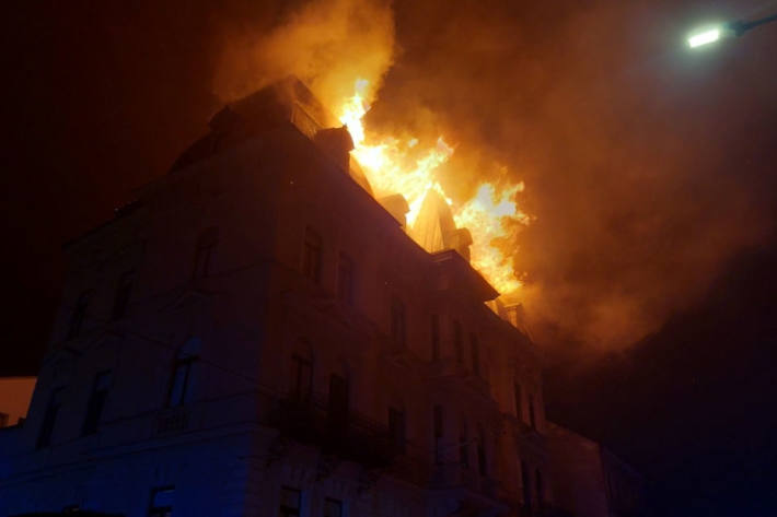 Die Bewohner konnten sich rechtzeitig in Sicherheit bringen.