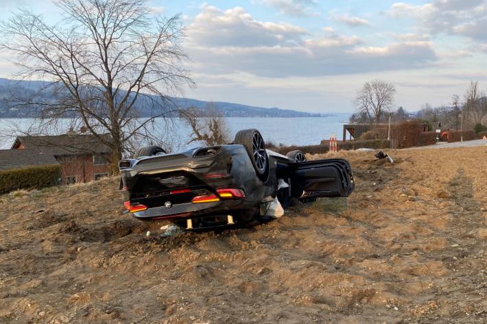 Viel Sachschaden nach Unfall in Mammern TG.