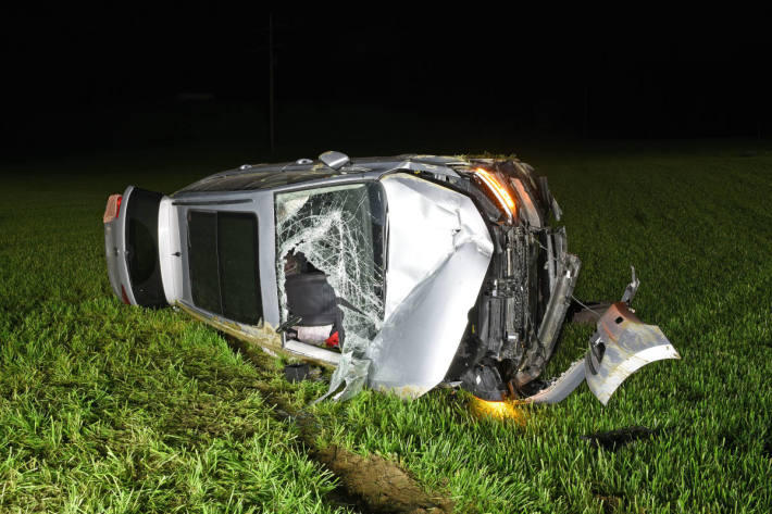 Endlage Unfallfahrzeug in Winikon
