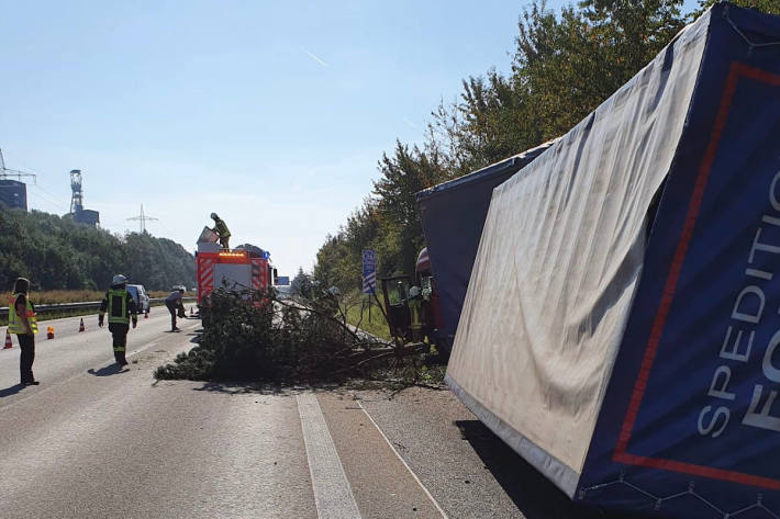 Medizinischer Notfall führt zu Unfall auf der Autobahn A6