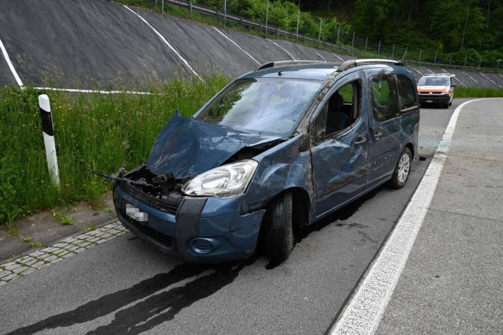 In Unterterzen hat sich ein Unfall auf der A3 ereignet.