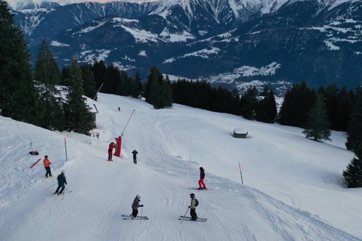 Tödlicher Unfall im Skigebiet in Falera GR.