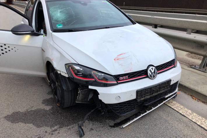 Betrunken in Baustelle gefahren auf der A65