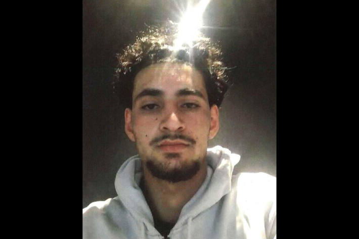 Dieser Mann wird unter anderem wegen Geldwäsche gesucht.