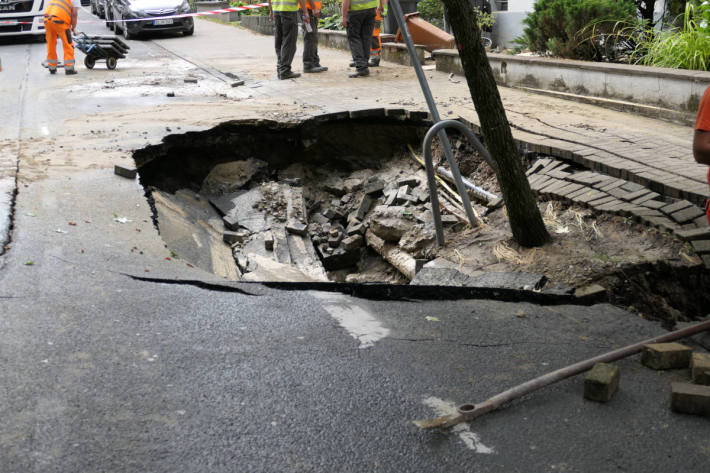 Wasserrohrbruch in der östlichen Innenstadt von Dortmund