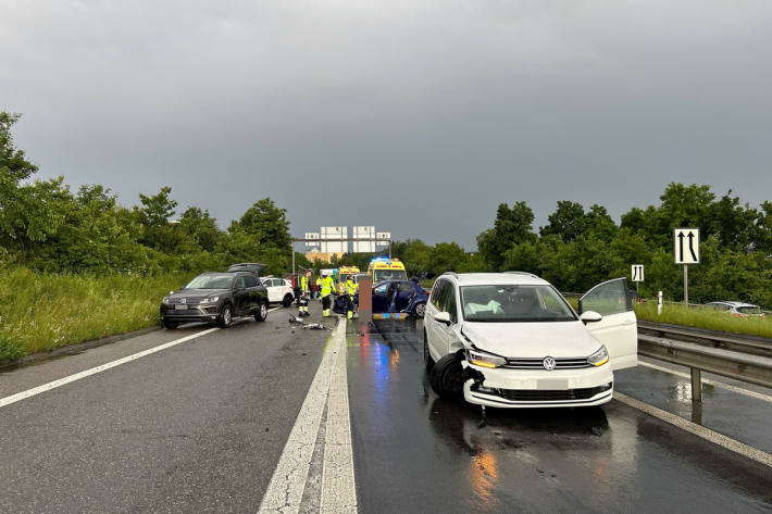 Vier Fahrzeuge waren an dem Unfall beteiligt