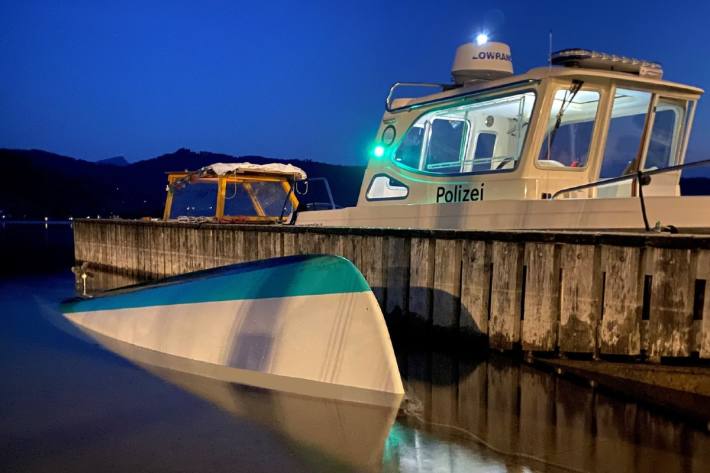 In Oberägeri musste die Seerettung fünf junge Menschen aus dem Ägerisee retten.