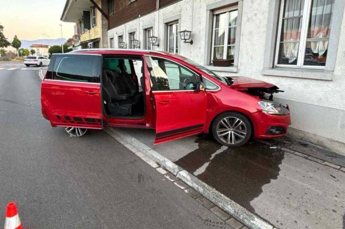 Der Lenker flüchtete nach dem Unfall