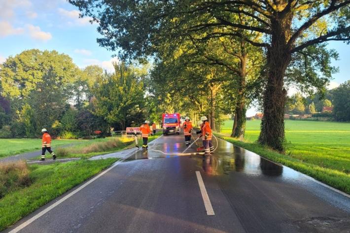 Die Straße musste kurzzeitig gesperrt werden