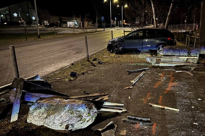 Das Auto erlitt Totalschaden