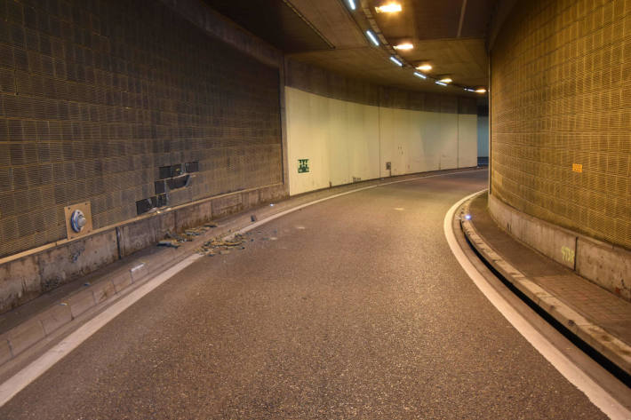 Unfall mit Motorrad im Schoren-Tunnel auf der A1 in St.Gallen