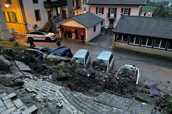 In Charmey mussten Personen evakuiert werden.