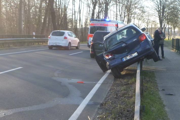 Beim Unfall in Gerdau verletzten sich drei Personen leicht.