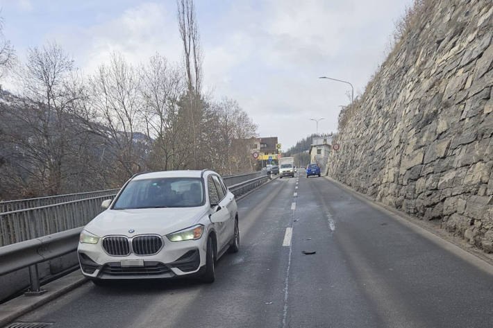 Der Schaden am BMW beträgt ca. 8'000 Franken.