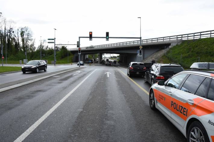 In Thal SG kam es gestern zu einer Auffahrkollision.