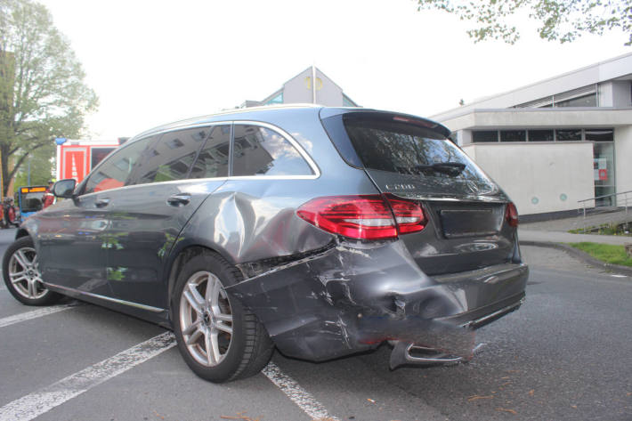 Verkehrsunfall mit verletzter Person unter Alkoholeinfluss