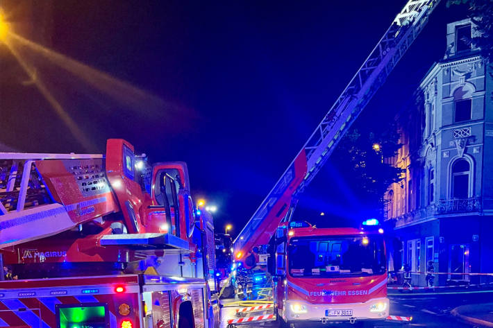 Der Dachstuhlbrand erforderte einen ausgedehnten Löscheinsatz.