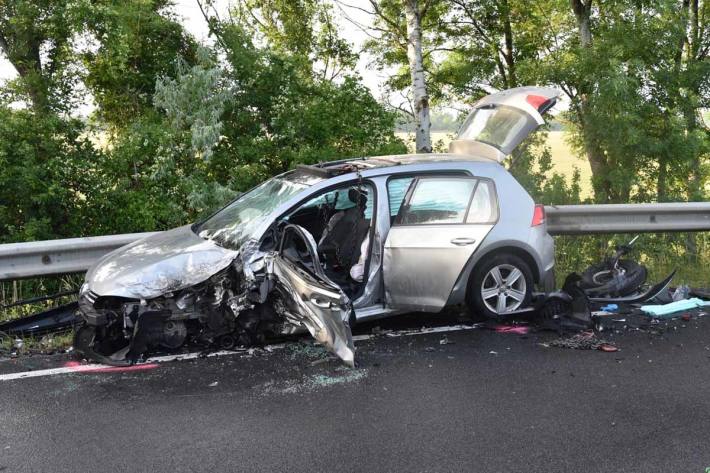 Schwerer Frontalcrash in Ebreichsdorf