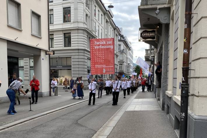 Die Kundgebung richtete sich gegen die Coronamassnahmen.