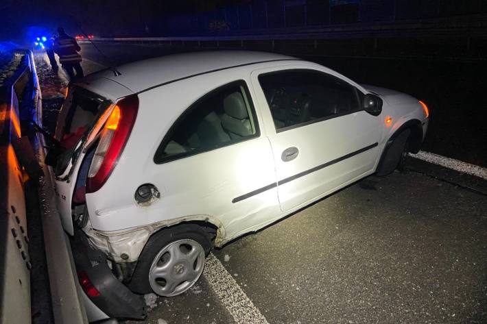 Beim Unfallfahrer wurde Alkoholgebrauch nachgewiesen.