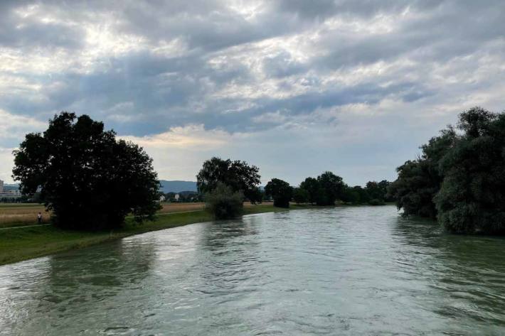 Flüsse sollten unbedingt nur von erfahrenen Schwimmern und mit entsprechender Ausrüstung benutzt werden