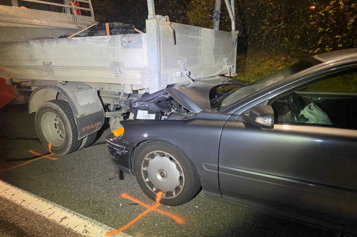 Betrunken Auffahrkollision verursacht in Endingen AG