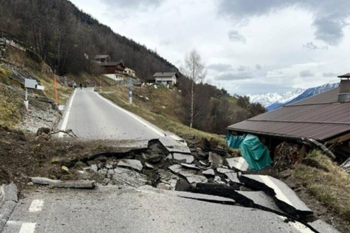 Die Strasse bleibt einige Tage gesperrt