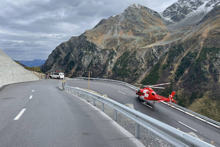 Herrschaft über Motorrad verloren und gestürzt