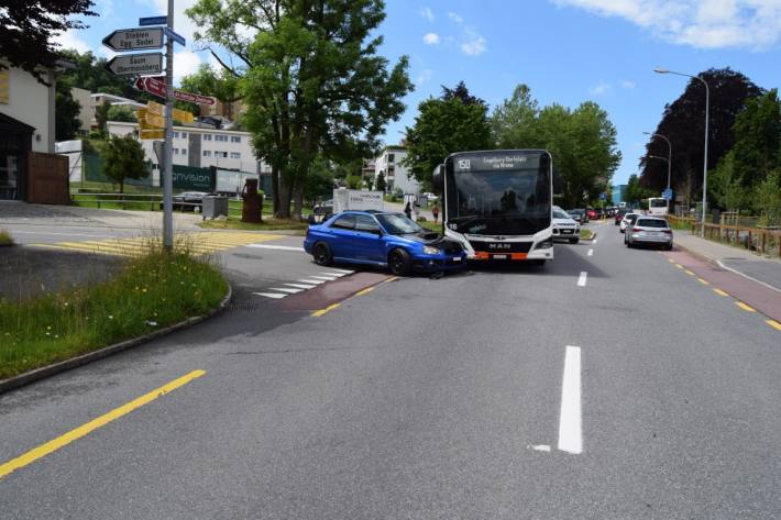 Personen wurden dabei keine verletzt.