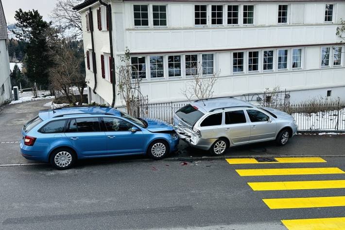 Es entstand Sachschaden von rund 18'000 Franken