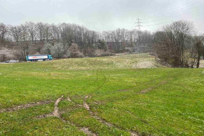 Fahrzeug kam von der Strasse ab