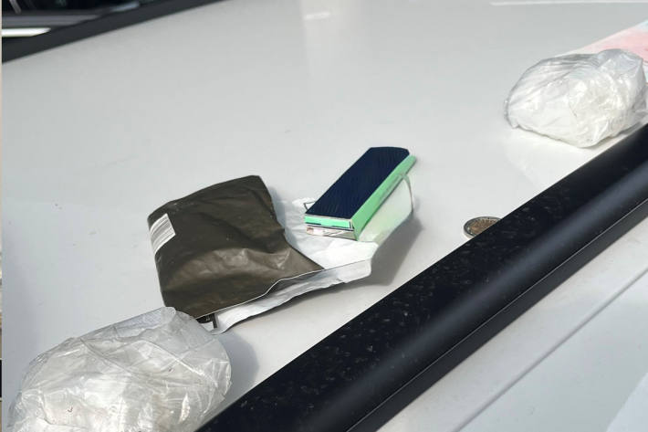 Sichergestellte Betäubungsmittel des Busreisenden.